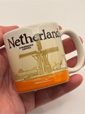 Starbucks 2015 Netherlands Global Icon Series Demitasse Mug. 3 fl oz